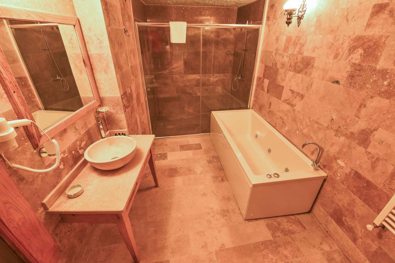 Mosaic Cave Hotel Goreme Exterior photo