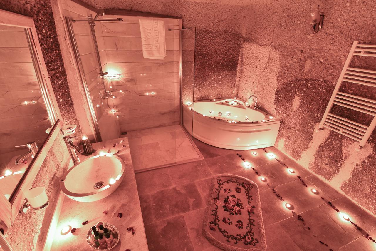 Mosaic Cave Hotel Goreme Exterior photo