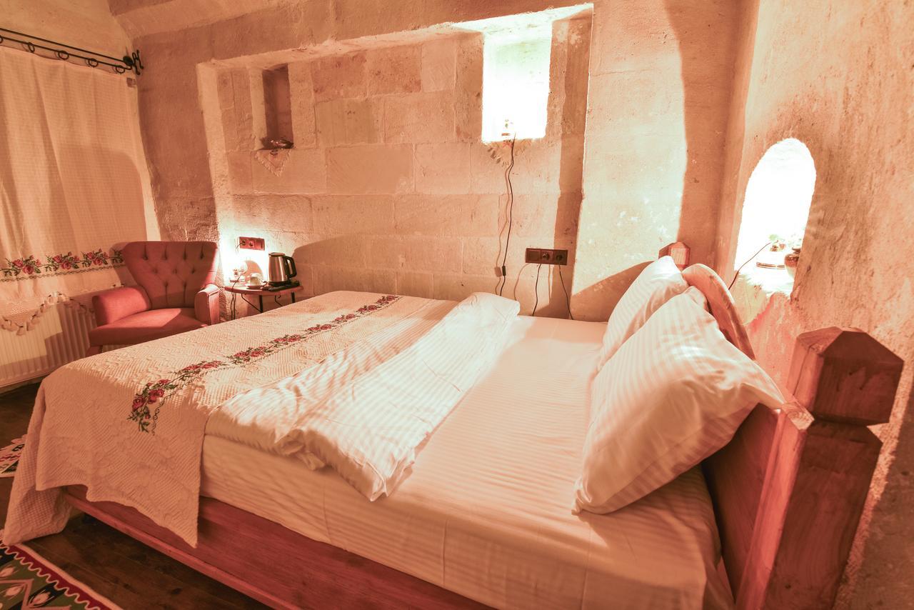 Mosaic Cave Hotel Goreme Exterior photo