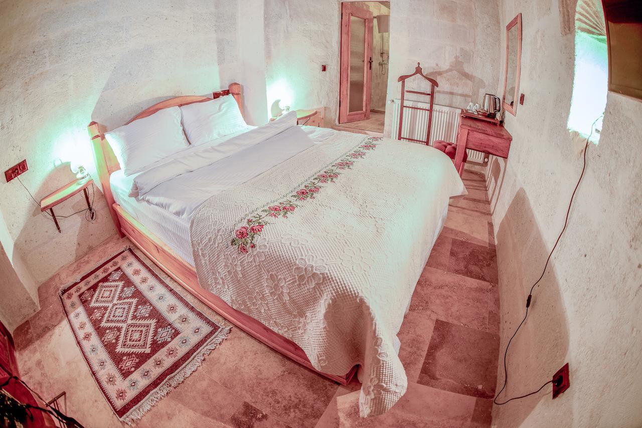 Mosaic Cave Hotel Goreme Exterior photo